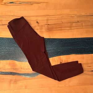 Women's Burgundy Leggings